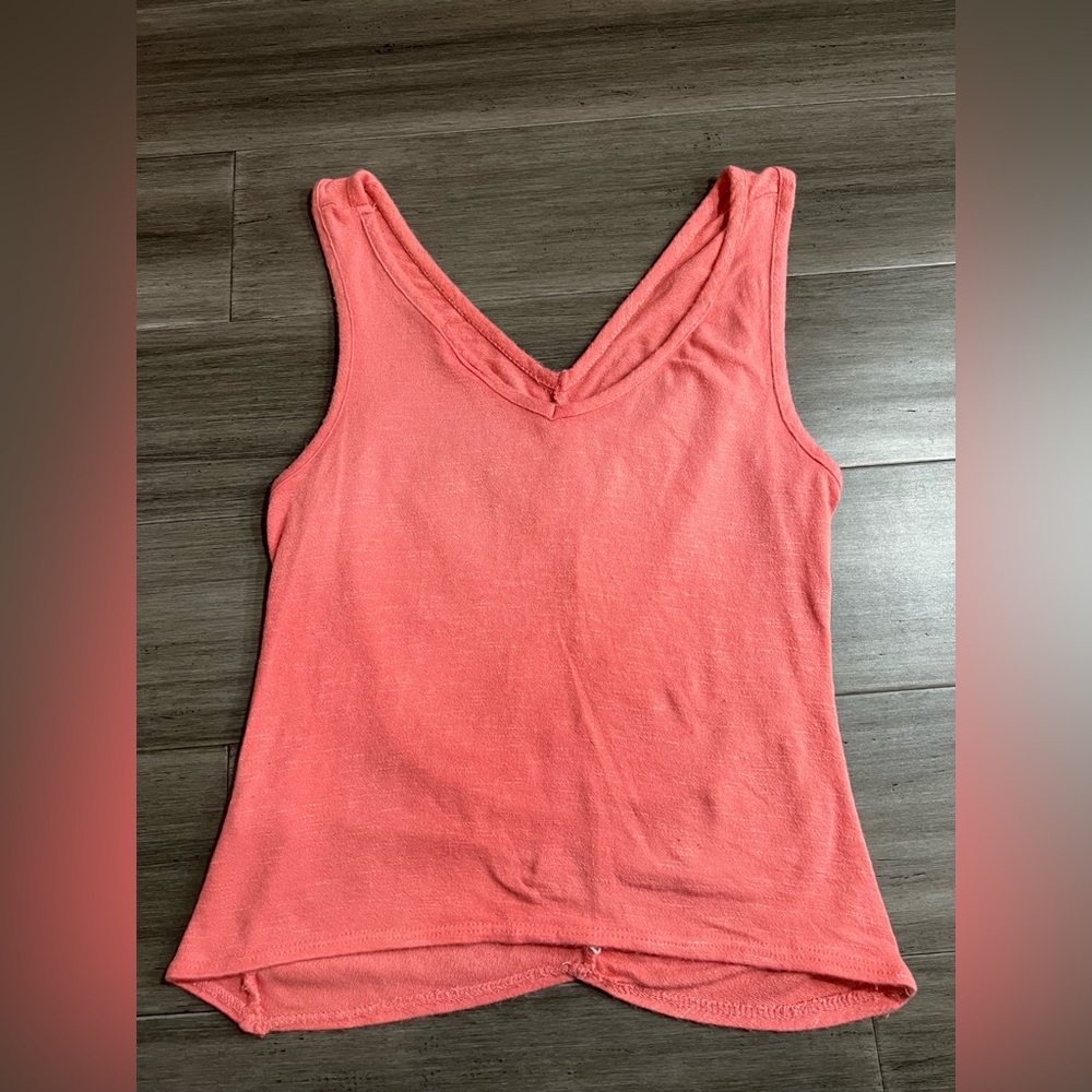 Olivia‎ Rae Tank Top - Picture 7 of 7